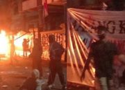 Tak Hanya Aspal, Tembok Pagar Gedung DPRD Kota Malang Sasaran Dicoret saat Aksi Demo UU TNI