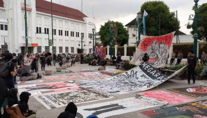 Aliansi Jogja Panggil kembali Gelar Unjuk Rasa Menolak Pengesahan Hasil Revisi UU TNI Depan Istana Presiden