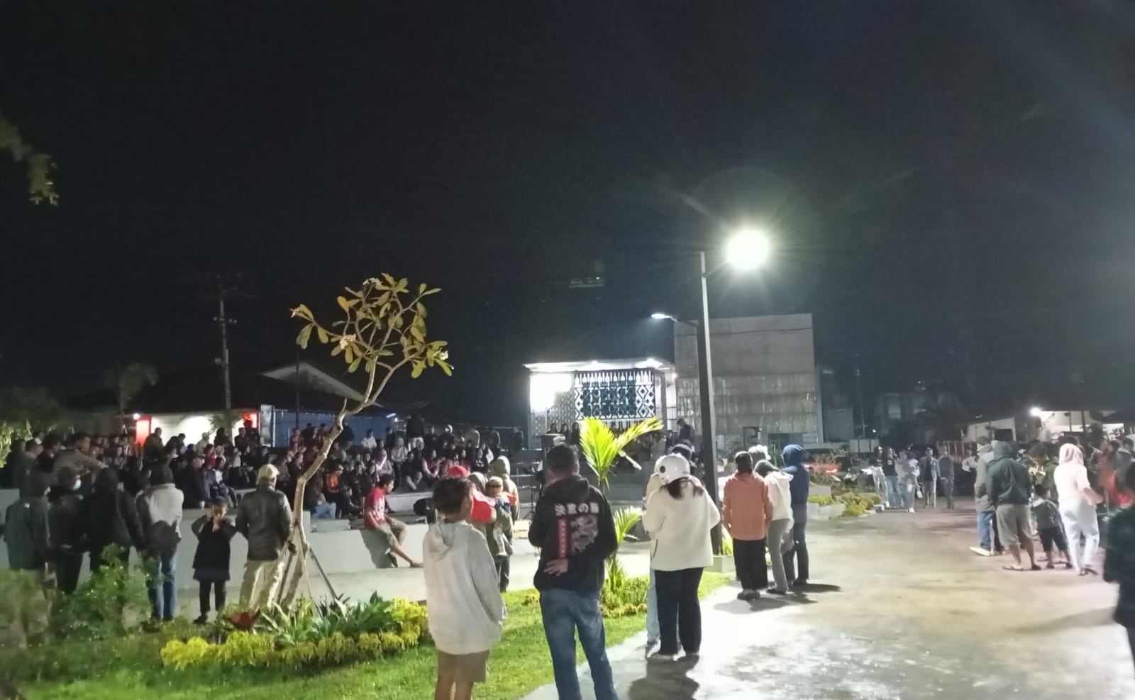 Natas Labar Motang Rua