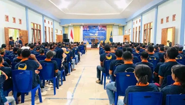 NasDem Manggarai Timur Lantik Ratusan Pengurus DPC dan DPRt